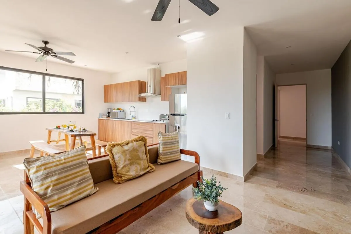 Tulum City Apartments - Zama Tower Premium 0*,